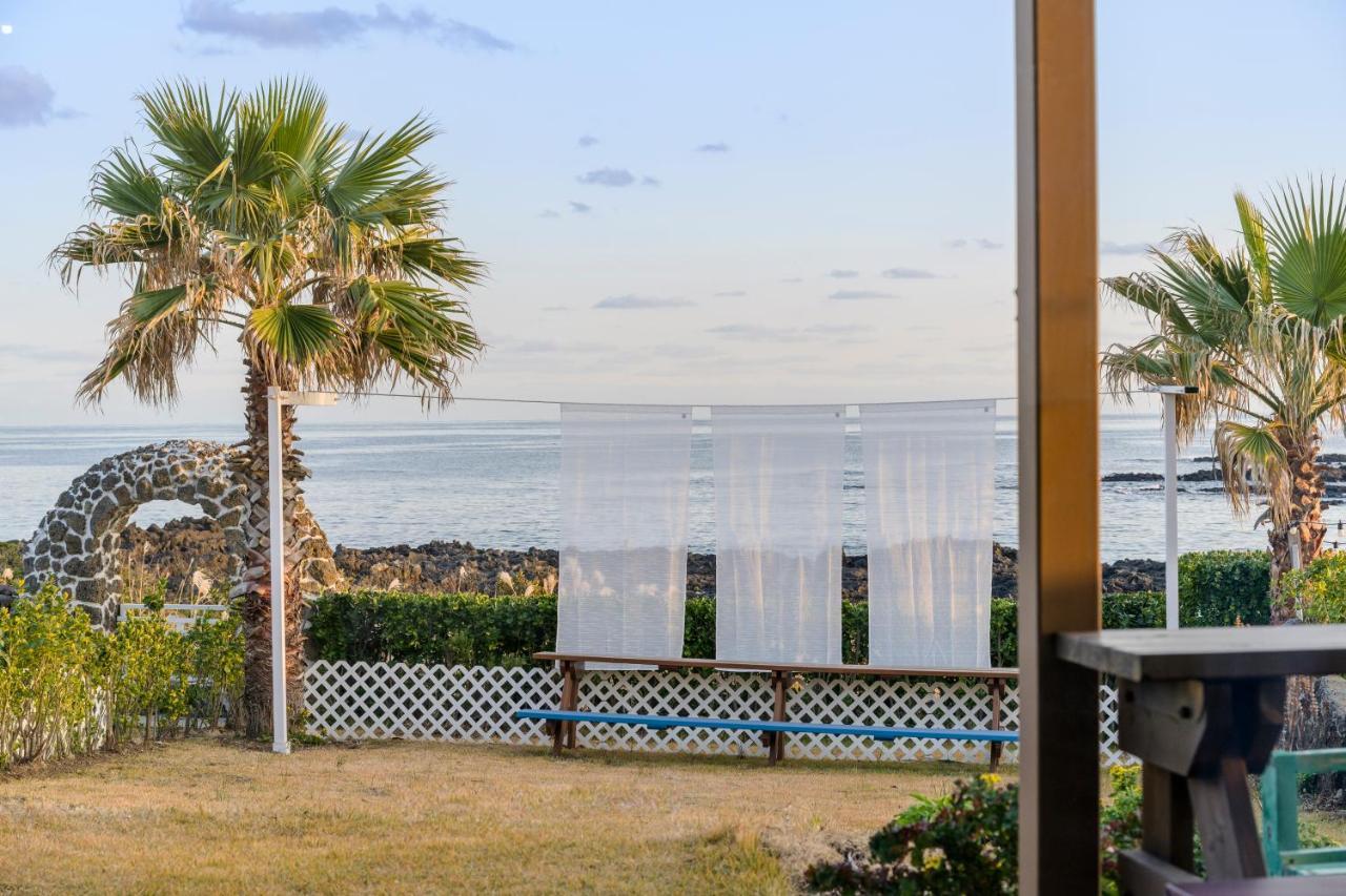 Jeju Turning Point Pension Seogwipo Ngoại thất bức ảnh